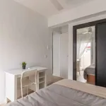 Rent a room in madrid