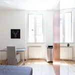 Rent 1 bedroom apartment of 35 m² in milan