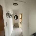 Rent 2 bedroom apartment of 70 m² in Кършияка