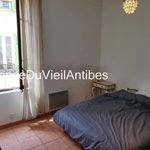 Appartement de 83 m² avec 3 chambre(s) en location à  Antibes Vieil Antibes