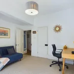 Rent 3 bedroom flat of 106 m² in City of Edinburgh