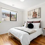 Rent 4 bedroom house in Werribee