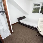 Rent 6 bedroom apartment in West Midlands