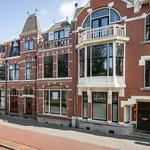 Huur 7 slaapkamer huis van 288 m² in 's-Gravenhage