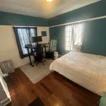 Rent 3 bedroom apartment in Hollywood