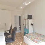 Rent a room of 125 m² in rome