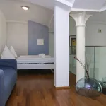 Rent 1 bedroom apartment of 40 m² in Prague