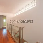 Rent 4 bedroom house of 191 m² in Porto