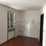 Affitto 4 camera casa di 150 m² in Basaluzzo