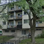 Rent 3 bedroom apartment in Montreal