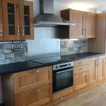 Rent 3 bedroom flat in East Midlands