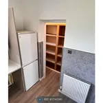 Rent 2 bedroom flat in Cardiff