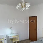 Rent 4 bedroom apartment of 92 m² in Castelraimondo