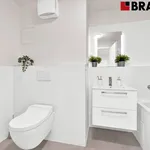 Pronajměte si 4 ložnic/e byt o rozloze 95 m² v Brno