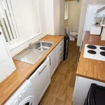 Rent 3 bedroom flat in West Midlands