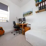 Rent 3 bedroom house in South East England