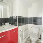 Appartement de 355 m² avec 1 chambre(s) en location à Paris