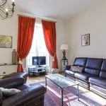 Rent 1 bedroom apartment of 107 m² in Paris