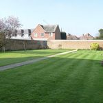 Rent 2 bedroom flat in Arun