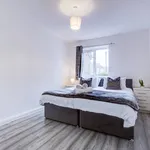 Rent 2 bedroom apartment in Croydon