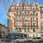 Rent 1 bedroom apartment of 25 m² in Paris