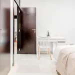 Rent 7 bedroom apartment in Valencia