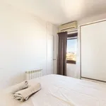 Rent 1 bedroom apartment of 60 m² in madrid