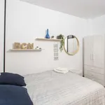 Rent a room of 110 m² in barcelona