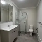 Rent 2 bedroom apartment in  St Johns Park NSW 2176                        