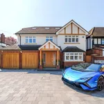 Rent 5 bedroom house in South East England