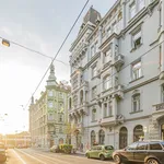 Rent 5 bedroom apartment of 146 m² in Prague