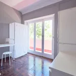 Rent 11 bedroom apartment in Lisbon