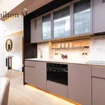 Rent 6 bedroom apartment of 135 m² in Krakow