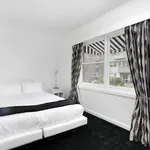 Rent 1 bedroom apartment in Melbourne