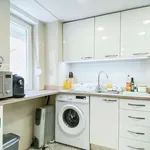 Rent 1 bedroom apartment in lisbon