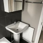 Rent 2 bedroom apartment in London