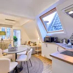 Huur 2 slaapkamer appartement van 538 m² in Brussels