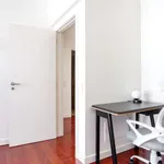 Rent 2 bedroom apartment in lisbon