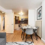 Rent 1 bedroom apartment of 35 m² in London