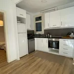 Rent 3 bedroom apartment of 90 m² in barcelona