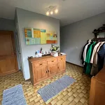 Maison de 1720 m² avec 5 chambre(s) en location à Hoogstraten