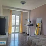 Rent 3 bedroom apartment of 110 m² in Milan