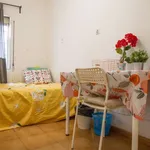 Rent 2 bedroom apartment of 30 m² in madrid