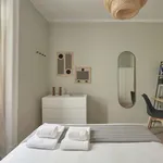 Rent a room in lisbon