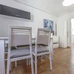 Rent a room of 70 m² in valencia