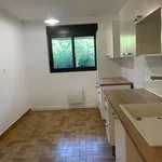 Rent 3 bedroom apartment of 79 m² in écully