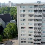 Appartement de 893 m² avec 2 chambre(s) en location à Kitchener