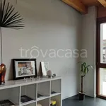 Rent 6 bedroom house of 254 m² in Angera