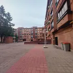 Rent 5 bedroom apartment in Madrid