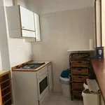 Affitto 2 camera appartamento di 58 m² in Naples